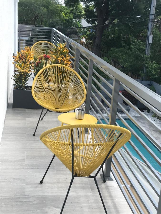 Casa Hermes Wilton Manor - Gay Guesthouse Wilton Manors Bagian luar foto