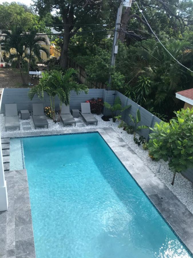 Casa Hermes Wilton Manor - Gay Guesthouse Wilton Manors Bagian luar foto